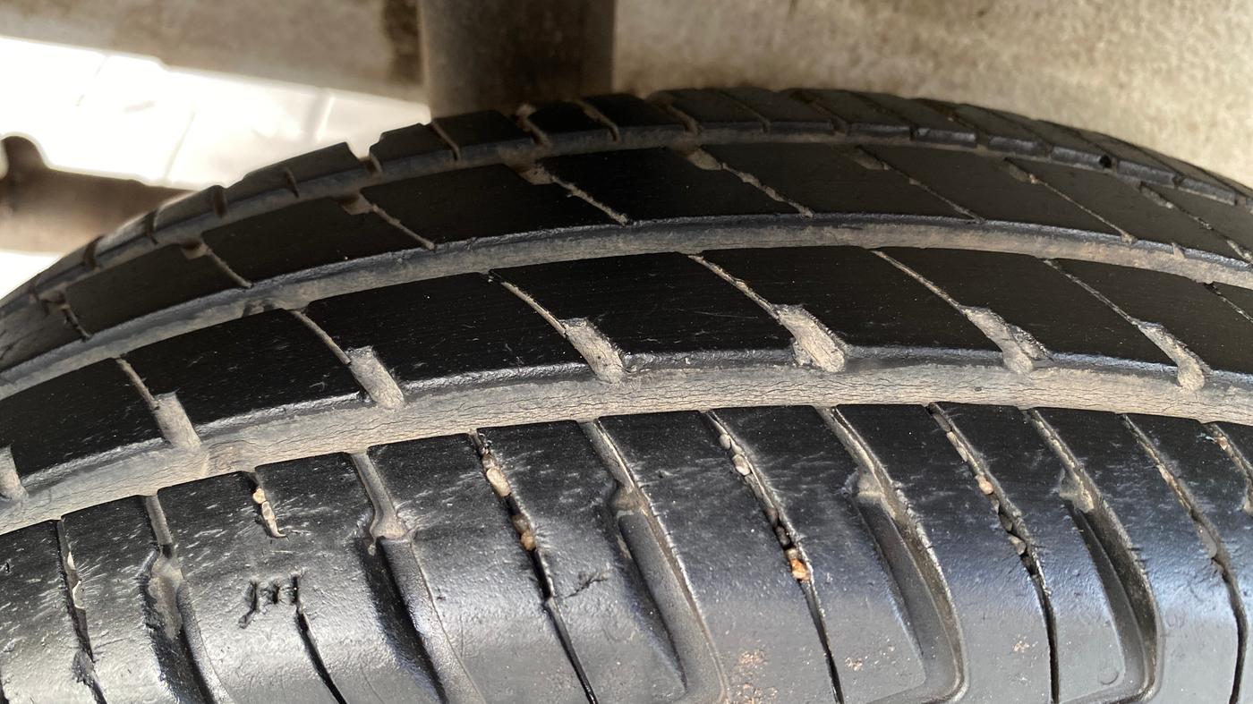 2023 Maruti Alto K10 VXI PLUS AMT, Petrol, Automatic, 28,595 km, Right Rear Tyre Tread