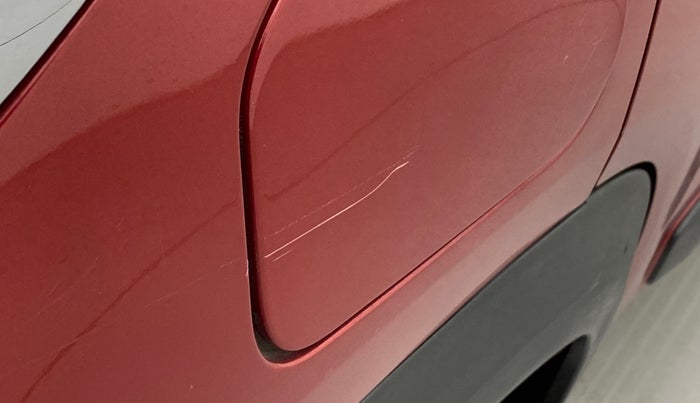 2018 Renault Kwid RXT 1.0 AMT (O), Petrol, Automatic, 48,812 km, Right quarter panel - Minor scratches