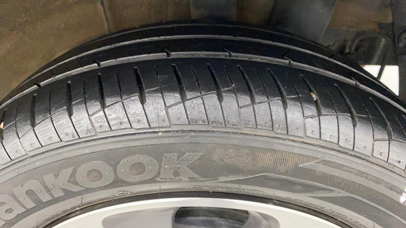 2019 Hyundai Grand i10 ASTA 1.2 VTVT, Petrol, Manual, 14,955 km, Left Rear Tyre Tread