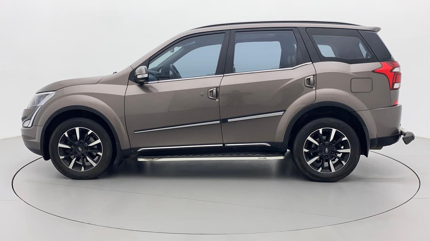 2020 Mahindra XUV500 W11(O), Diesel, Manual, 57,596 km, Left Side