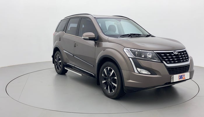 2020 Mahindra XUV500 W11(O), Diesel, Manual, 57,596 km, Right Front Diagonal