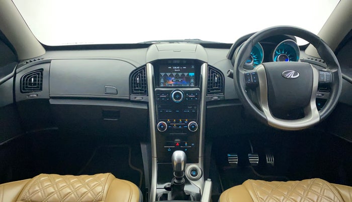 2020 Mahindra XUV500 W11(O), Diesel, Manual, 57,596 km, Dashboard