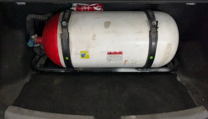 2021 Hyundai AURA S 1.2 CNG, CNG, Manual, 1,08,024 km, Boot Inside