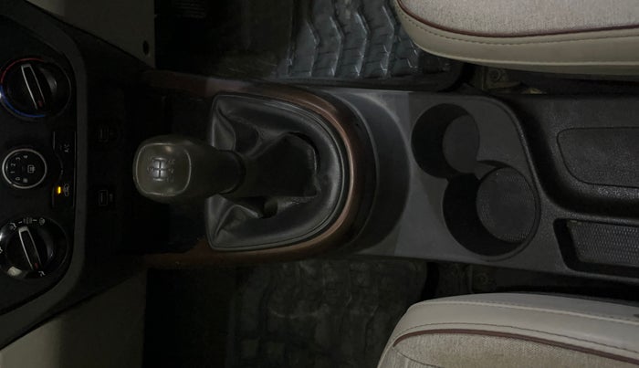 2021 Hyundai AURA S 1.2 CNG, CNG, Manual, 1,08,024 km, Gear Lever