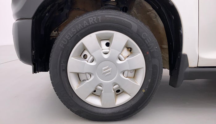 2020 Maruti S PRESSO LXI (O) CNG, CNG, Manual, 29,793 km, Left Front Wheel