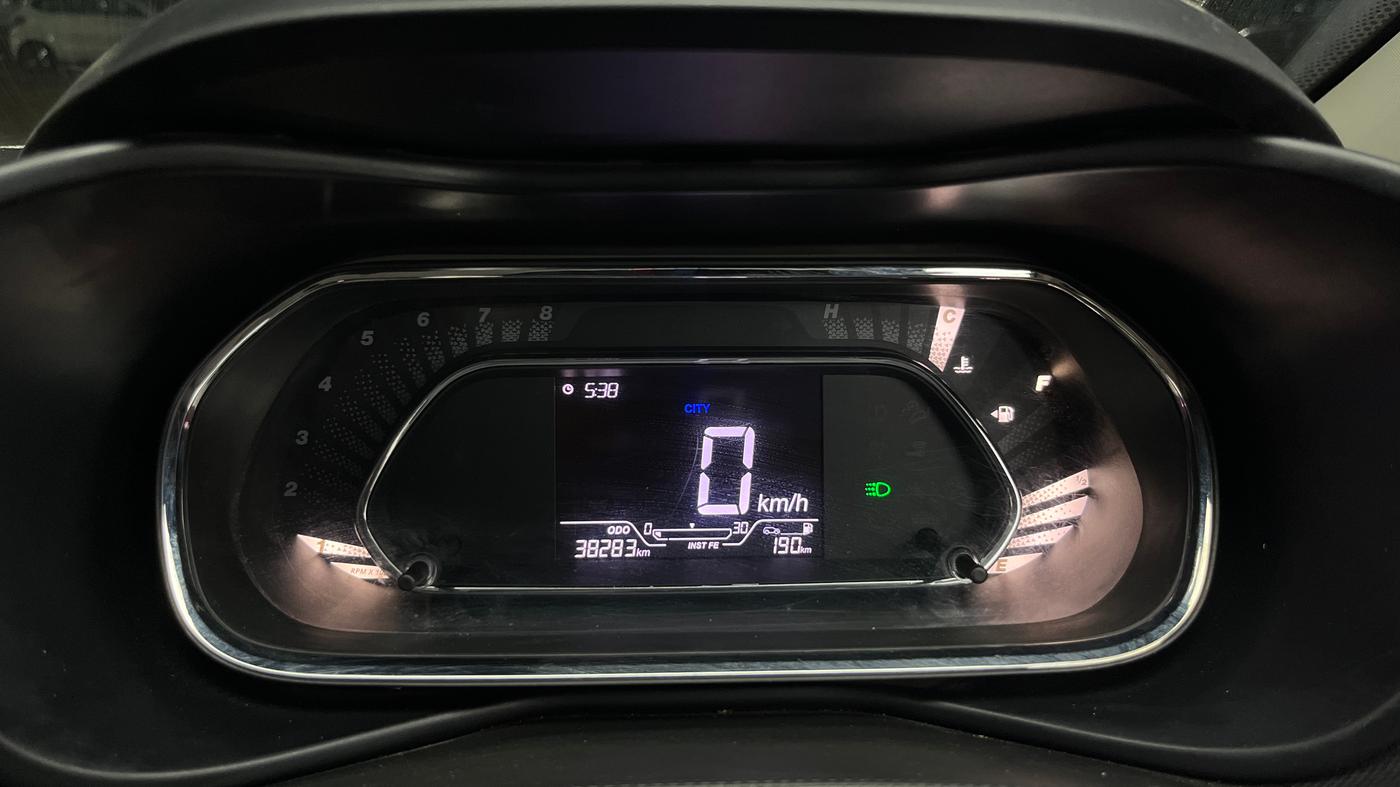 2021 Tata NEXON XZ PLUS PETROL DUAL TONE, Petrol, Manual, 38,282 km, Odometer Image