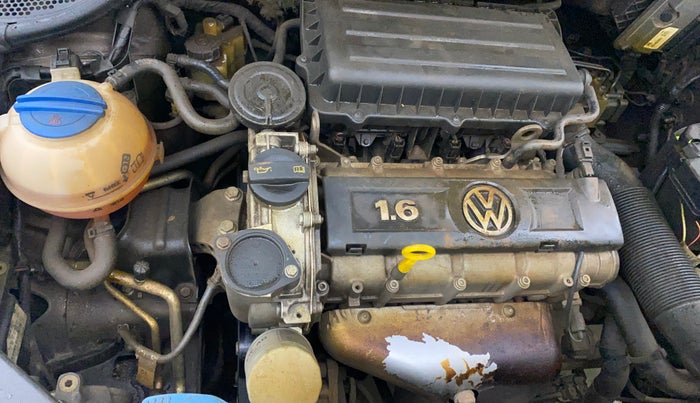 2015 Volkswagen Vento HIGHLINE 1.6 MPI, Petrol, Manual, 47,507 km, Engine View - Right