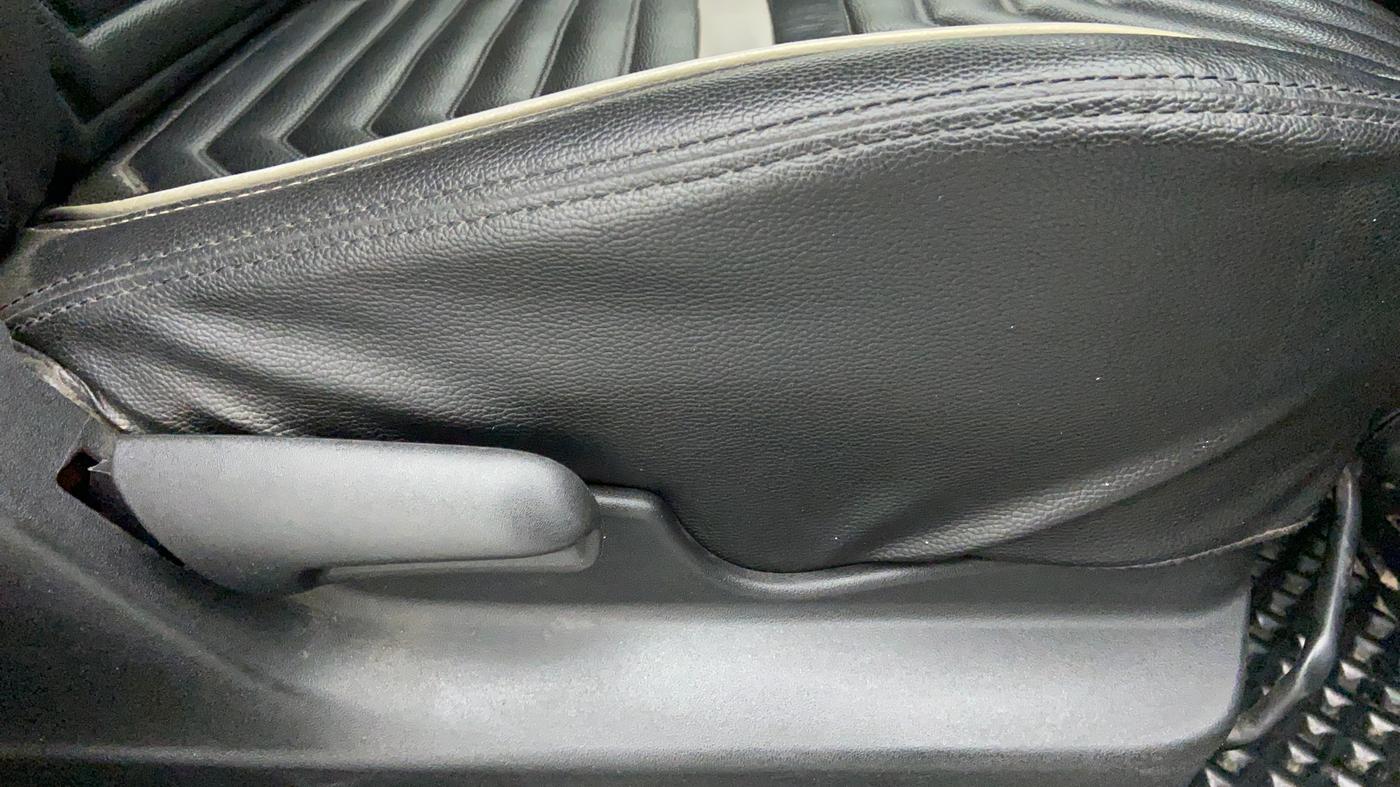 2018 Maruti Vitara Brezza VDI, Diesel, Manual, 55,493 km, Driver Side Adjustment Panel