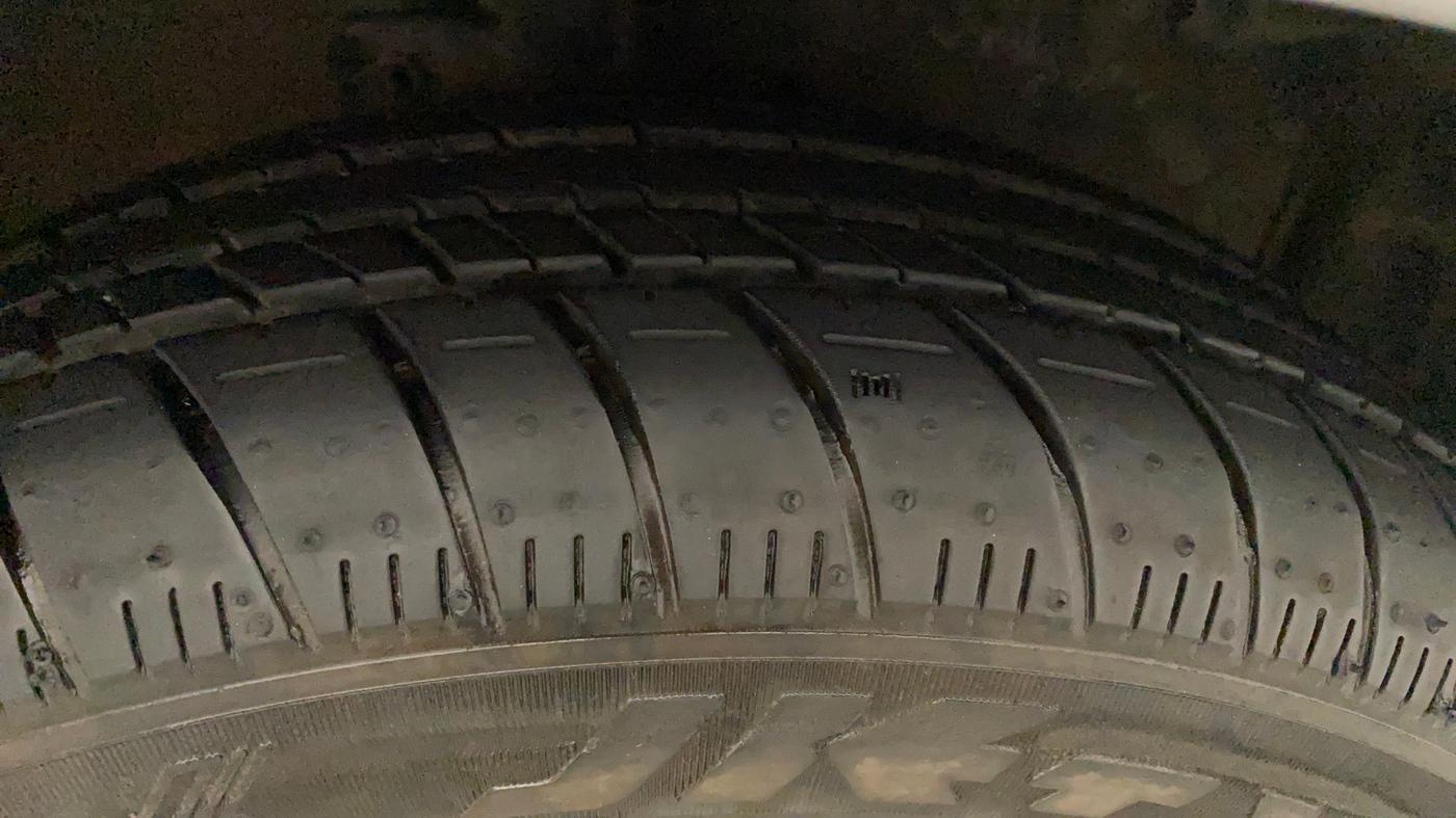 2016 Maruti Celerio VXI, Petrol, Manual, 61,274 km, Right Front Tyre Tread