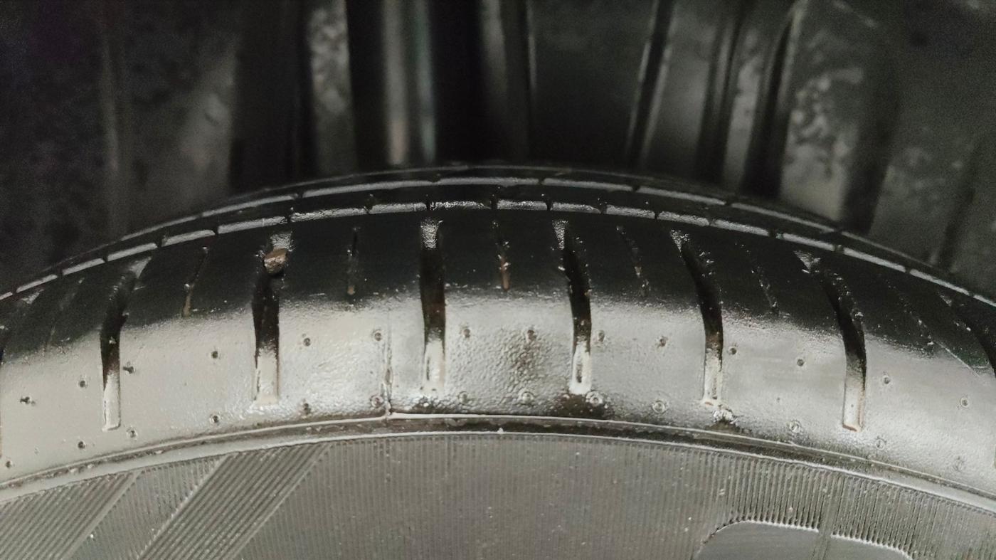 2025 Toyota Glanza G E-CNG, CNG, Manual, 10,323 km, Right Rear Tyre Tread