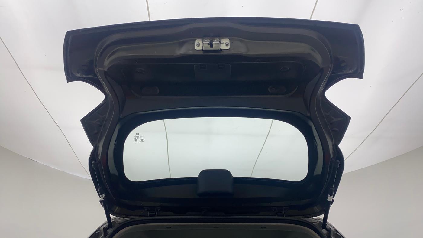 2016 Renault Kwid RXT 1.0 EASY-R  AT, Petrol, Automatic, 18,513 km, Boot Door Open