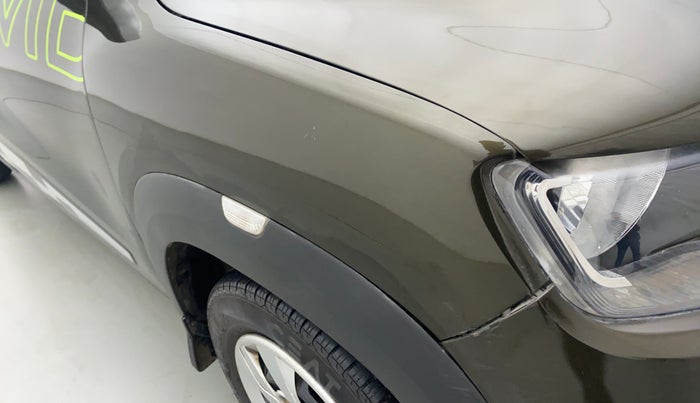 2016 Renault Kwid RXT 1.0 EASY-R  AT, Petrol, Automatic, 18,513 km, Right fender - Slightly dented