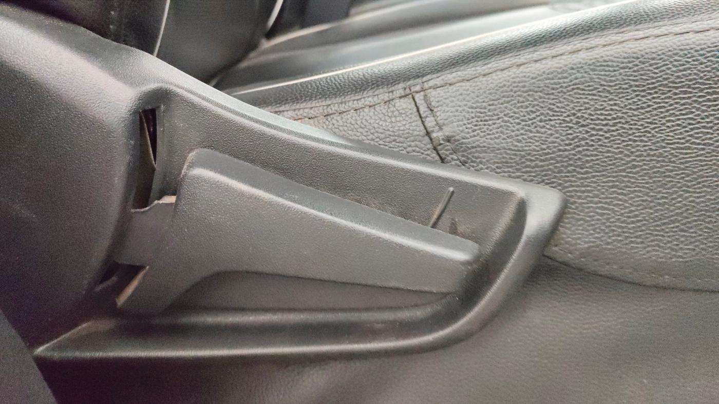 2020 Maruti S PRESSO VXI AMT, Petrol, Automatic, 32,582 km, Driver Side Adjustment Panel