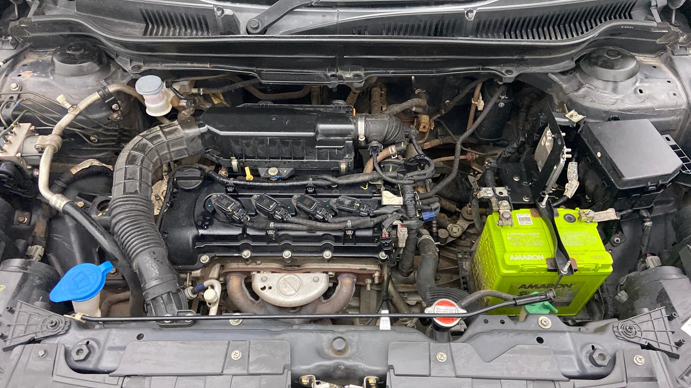 2021 Maruti Vitara Brezza LXI, Petrol, Manual, 45,332 km, Open Bonet