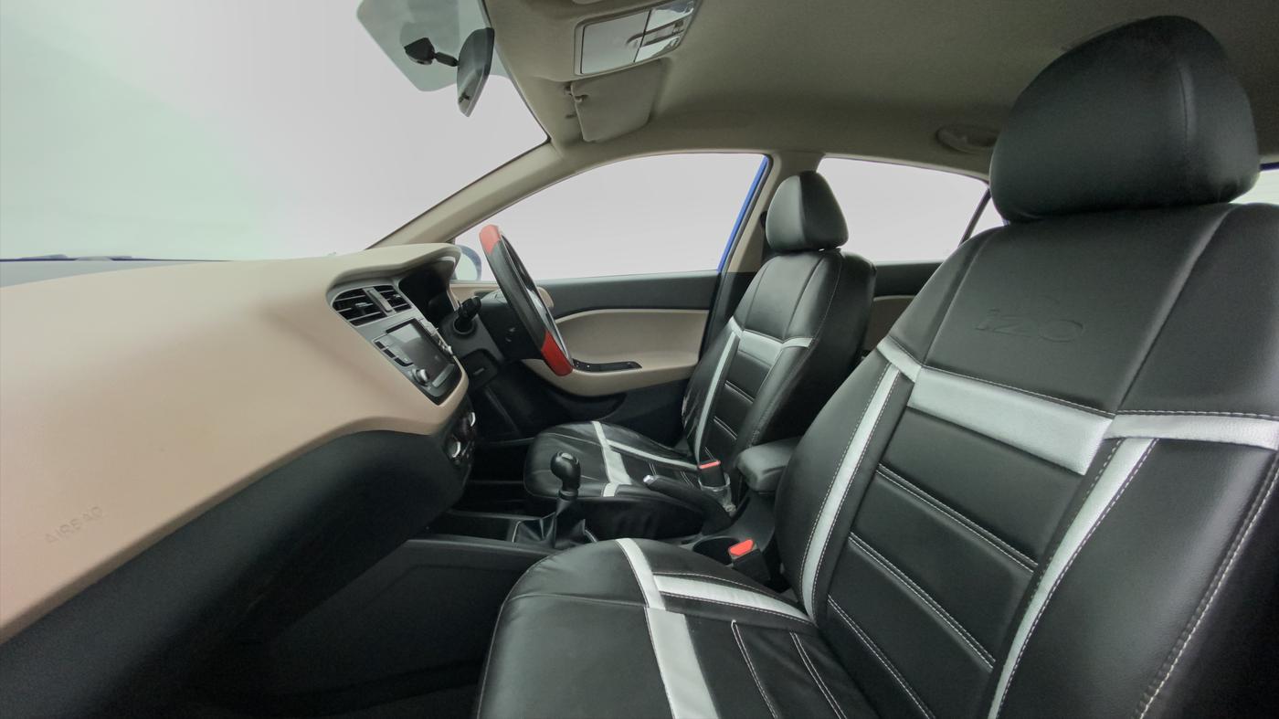 2019 Hyundai Elite i20 1.2 SPORTS PLUS VTVT, Petrol, Manual, 28,450 km, Right Side Front Door Cabin