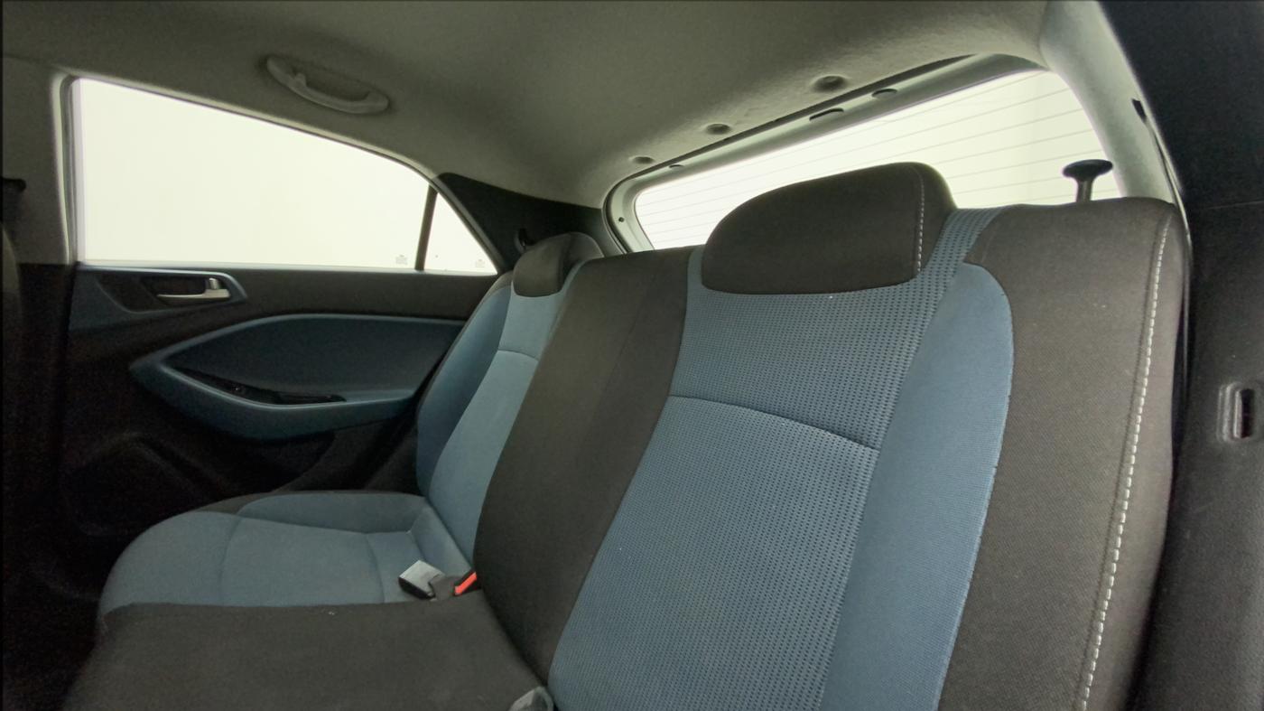 2015 Hyundai i20 Active 1.2 S, Petrol, Manual, 61,333 km, Right Side Rear Door Cabin