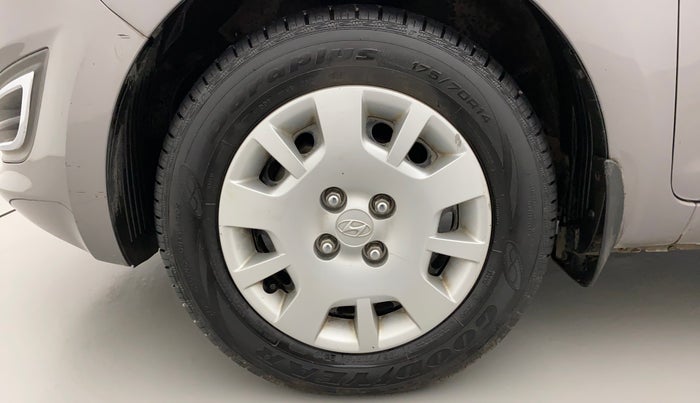2013 Hyundai i20 MAGNA (O) 1.2, Petrol, Manual, 59,653 km, Left Front Wheel
