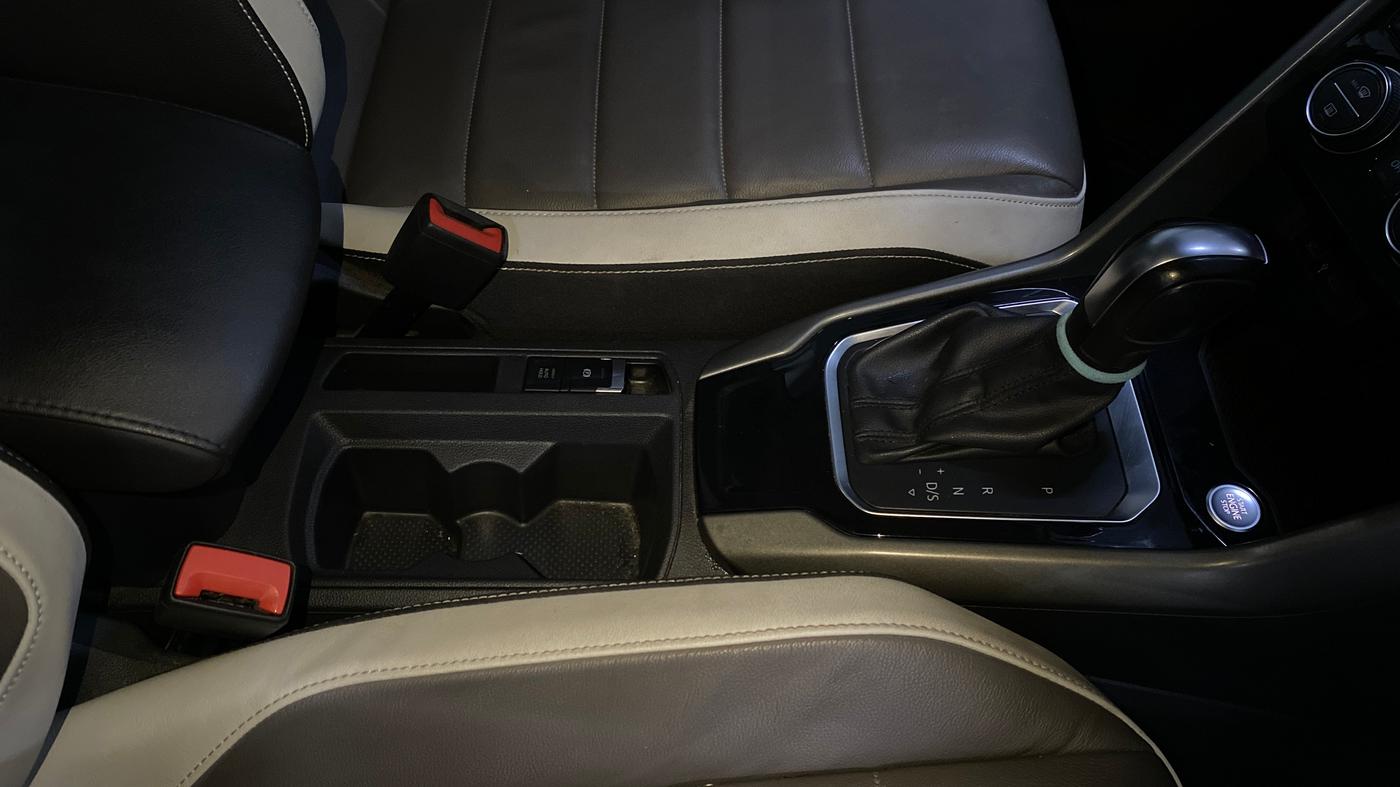 2021 Volkswagen T-ROC 1.5 TSI AT, Petrol, Automatic, 79,886 km, Gear Lever