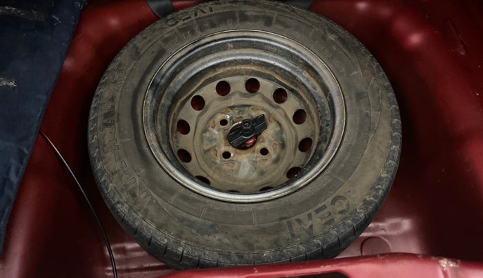 2014 Hyundai Eon ERA +, Petrol, Manual, 1,07,846 km, Spare Tyre