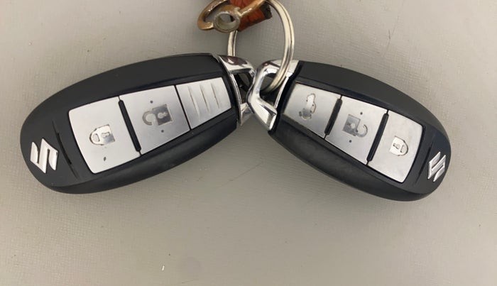 2016 Maruti S Cross ZETA 1.3, Diesel, Manual, 83,840 km, Key Close Up