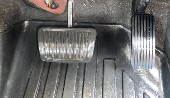 2018 Hyundai Verna 1.6 VTVT SX (O) AT, Petrol, Automatic, 96,462 km, Pedals