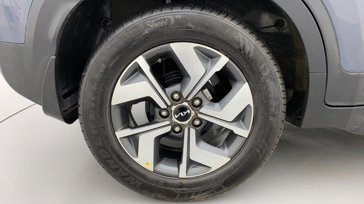 2021 KIA SONET HTX 1.0 IMT, Petrol, Manual, 15,437 km, Right Rear Wheel