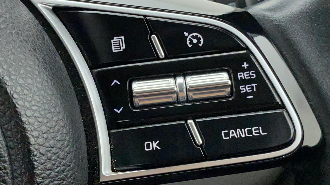 2021 KIA SONET HTX 1.0 IMT, Petrol, Manual, 15,437 km, Adaptive Cruise Control