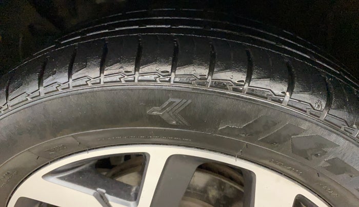 2022 KIA SELTOS X LINE 1.4 PETROL DCT, Petrol, Automatic, 33,533 km, Left Front Tyre Tread