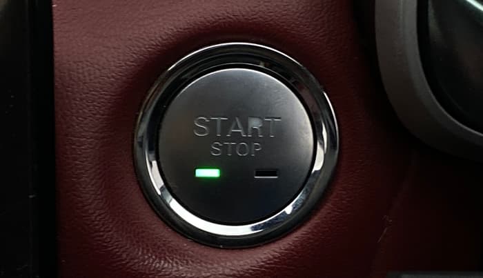 2022 MG ASTOR SAVVY 1.5 CVT S RED, Petrol, Automatic, 44,293 km, Keyless Start/ Stop Button