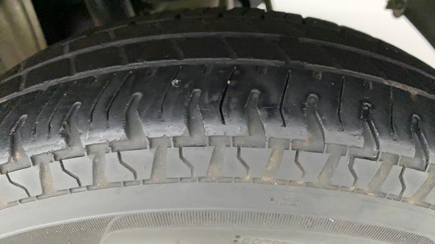 2018 Maruti Alto 800 VXI, Petrol, Manual, 63,776 km, Left Rear Tyre Tread