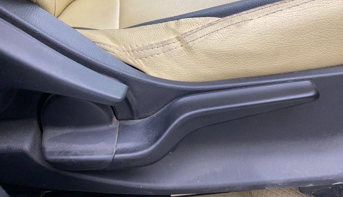 2019 Honda Amaze 1.2L I-VTEC S CVT, Petrol, Automatic, 83,317 km, Driver Side Adjustment Panel