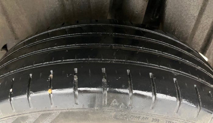 2023 Maruti Baleno  ZETA CNG 1.2L, CNG, Manual, 45,511 km, Left Rear Tyre Tread