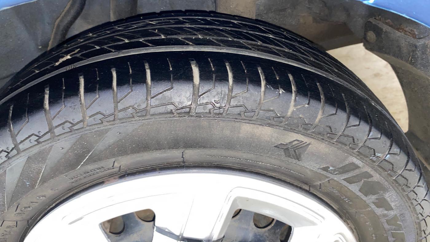 2014 Honda Amaze 1.2L I-VTEC S, CNG, Manual, 72,360 km, Left Rear Tyre Tread