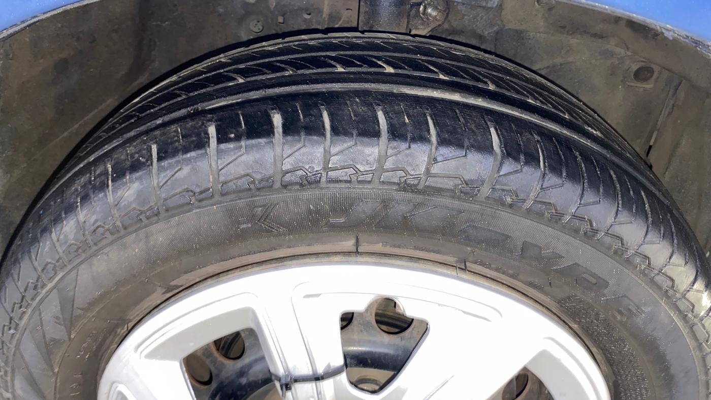 2014 Honda Amaze 1.2L I-VTEC S, CNG, Manual, 72,360 km, Right Front Tyre Tread