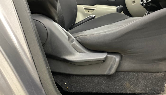 2019 Maruti IGNIS ZETA 1.2 AMT, Petrol, Automatic, 98,753 km, Driver Side Adjustment Panel