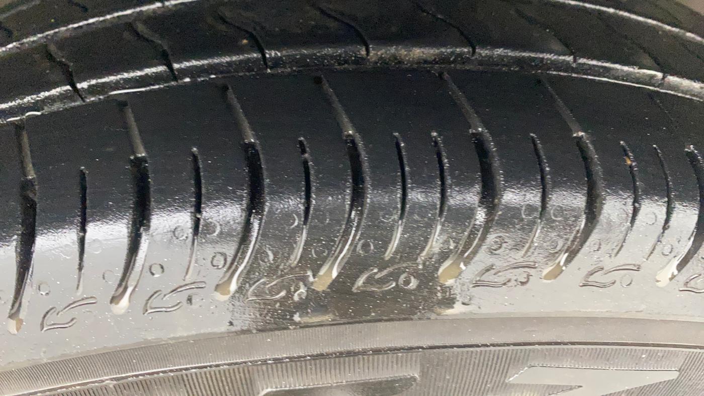 2019 Maruti Celerio ZXI, Petrol, Manual, 45,387 km, Right Front Tyre Tread