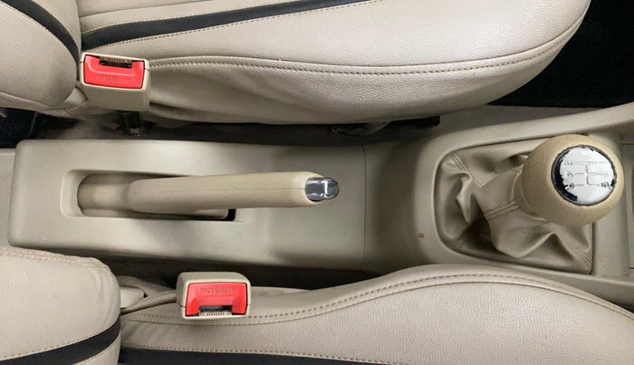 2014 Maruti Swift Dzire VXI, Petrol, Manual, 52,245 km, Gear Lever