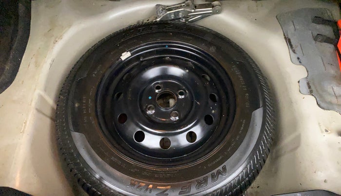 2014 Maruti Swift Dzire VXI, Petrol, Manual, 52,245 km, Spare Tyre