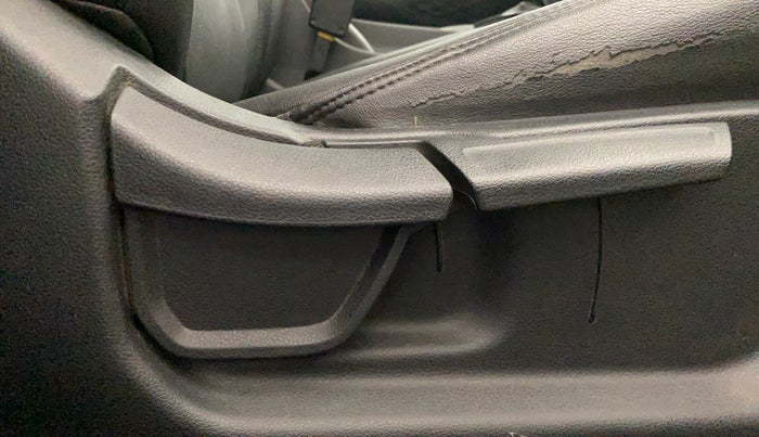 2021 Hyundai Creta SX EXECUTIVE 1.5 PETROL, Petrol, Manual, 27,201 km, Driver Side Adjustment Panel