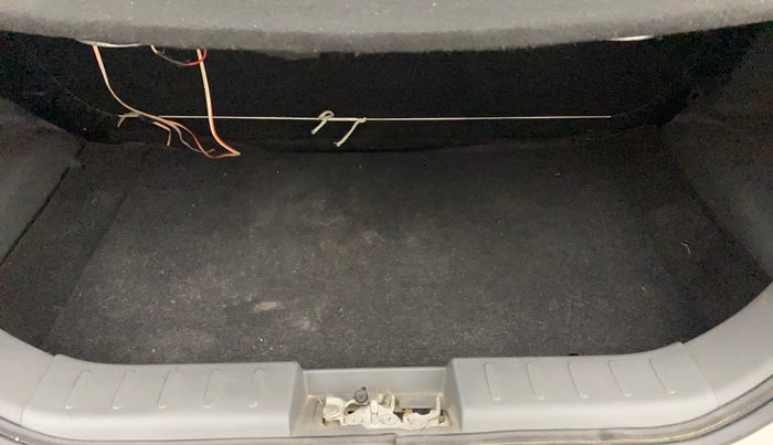 2016 Maruti Alto 800 LXI, Petrol, Manual, 27,024 km, Boot Inside