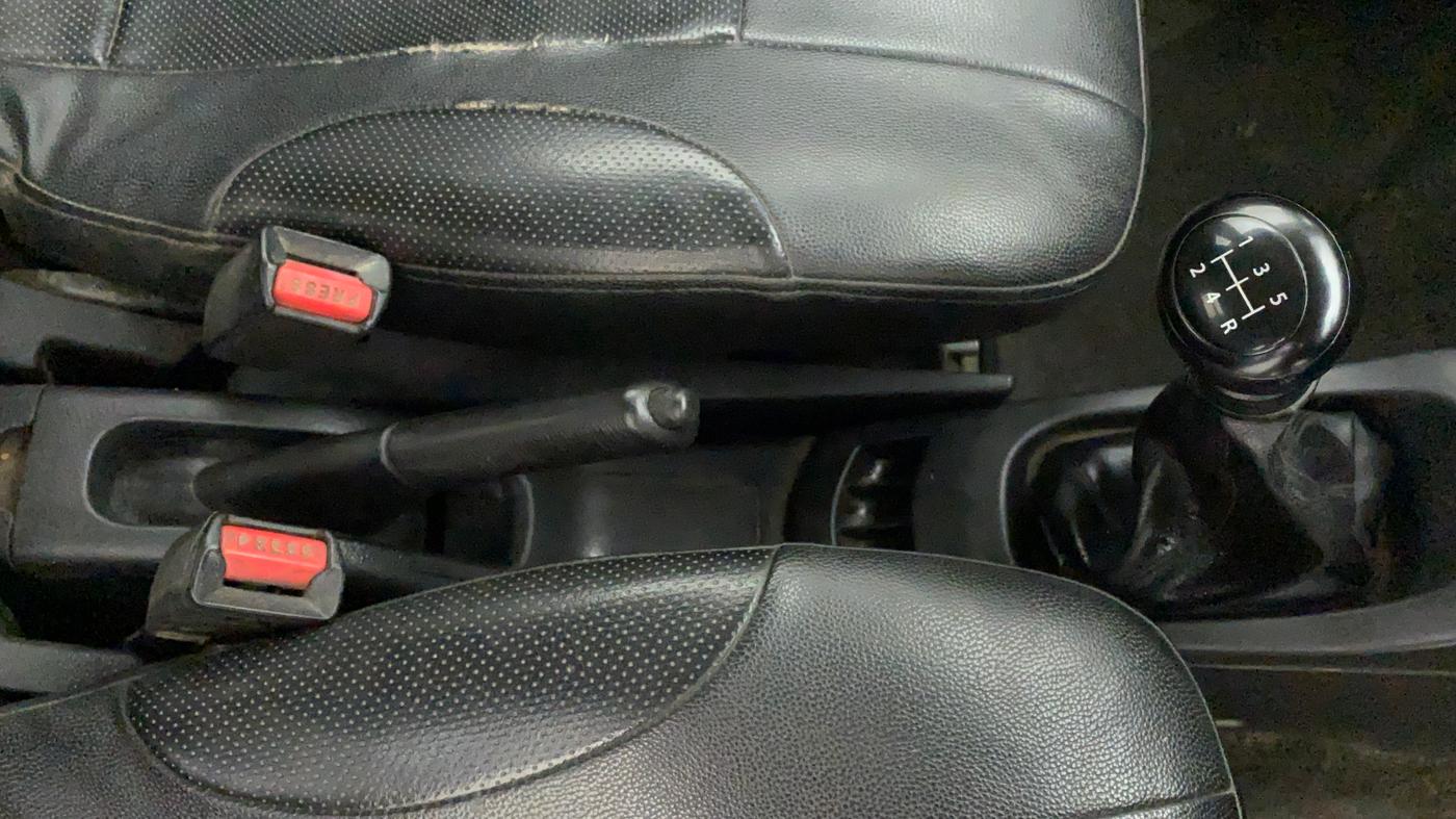 2017 Maruti Wagon R 1.0 LXI CNG, CNG, Manual, 98,707 km, Gear Lever