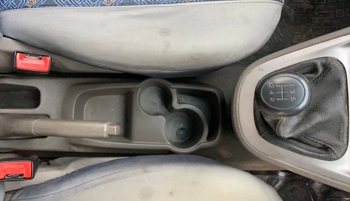 2014 Hyundai i10 SPORTZ 1.1, Petrol, Manual, 1,11,771 km, Gear Lever