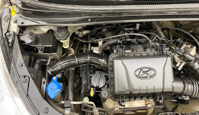 2014 Hyundai i10 SPORTZ 1.1, Petrol, Manual, 1,11,771 km, Engine View - Right