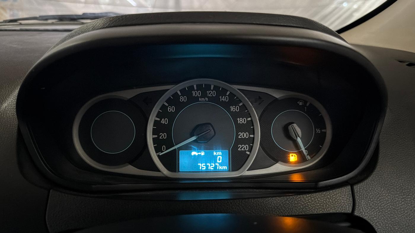 2016 Ford Figo Aspire AMBIENTE 1.2 PETROL, Petrol, Manual, 75,718 km, Odometer Image