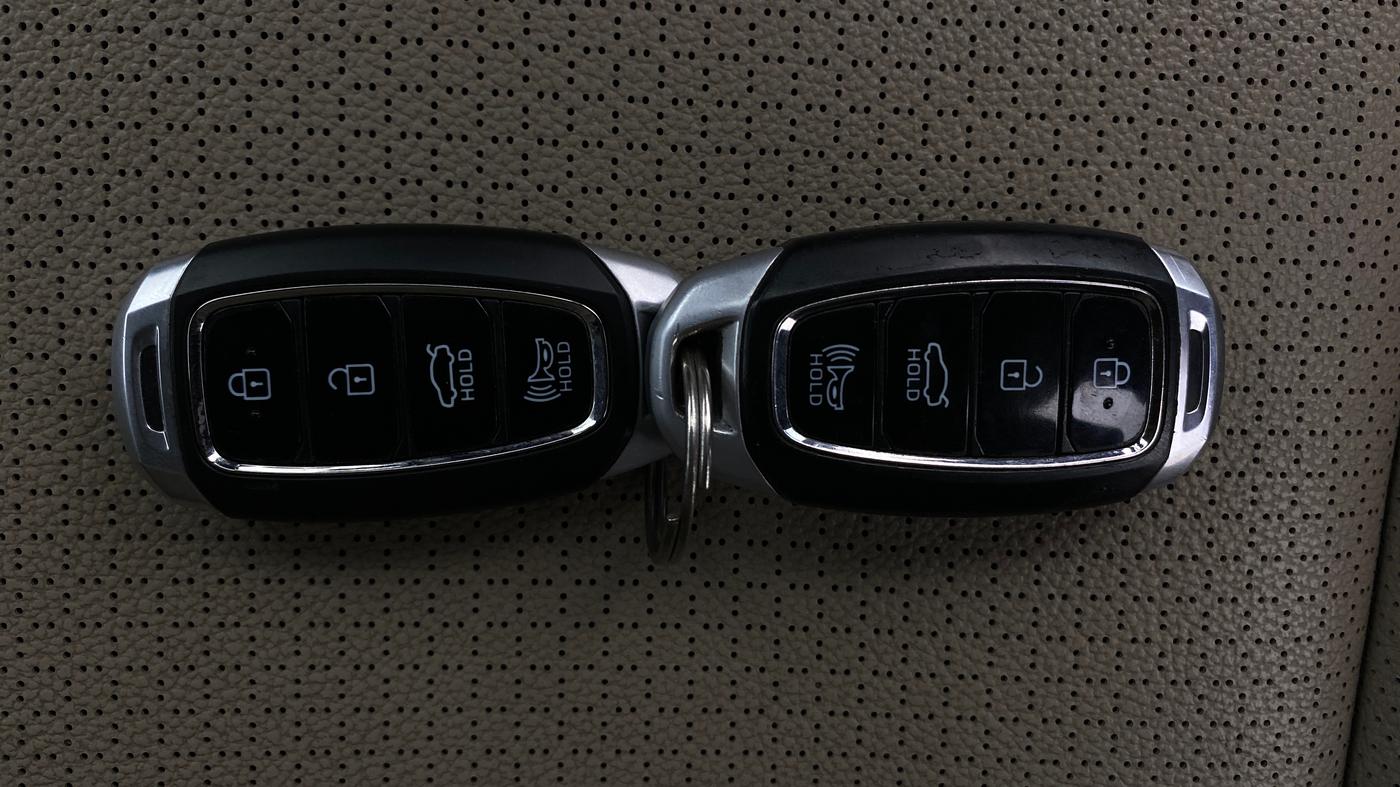 2021 Hyundai Verna SX (O)1.5 VTVT, Petrol, Manual, 49,789 km, Key Close Up