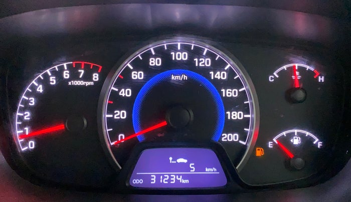 2015 Hyundai Grand i10 SPORTZ 1.2 KAPPA VTVT, Petrol, Manual, 31,234 km, Odometer Image