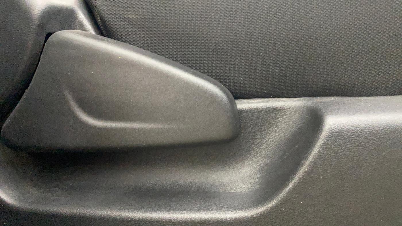 2019 Datsun Redi Go S 1.0 AMT, Petrol, Automatic, 8,894 km, Driver Side Adjustment Panel