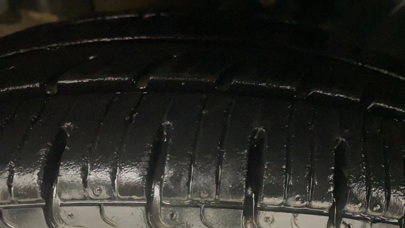 2019 Datsun Redi Go S 1.0 AMT, Petrol, Automatic, 8,894 km, Left Front Tyre Tread