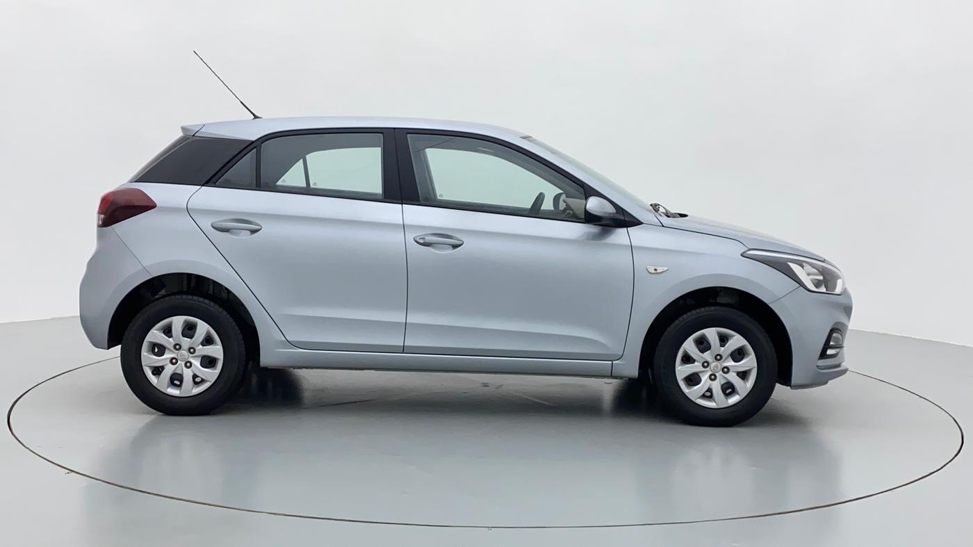 2020 Hyundai Elite i20 1.2 MAGNA PLUS VTVT, Petrol, Manual, 7,814 km, Right Side View