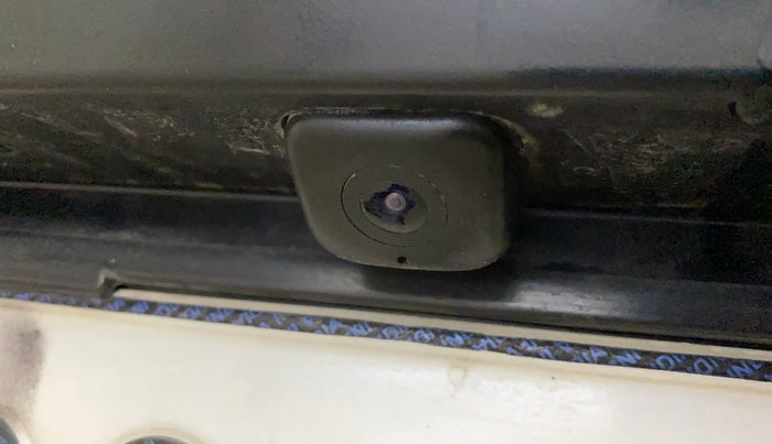 2022 Hyundai NEW I20 ASTA 1.2 MT, Petrol, Manual, 29,690 km, Parking Camera